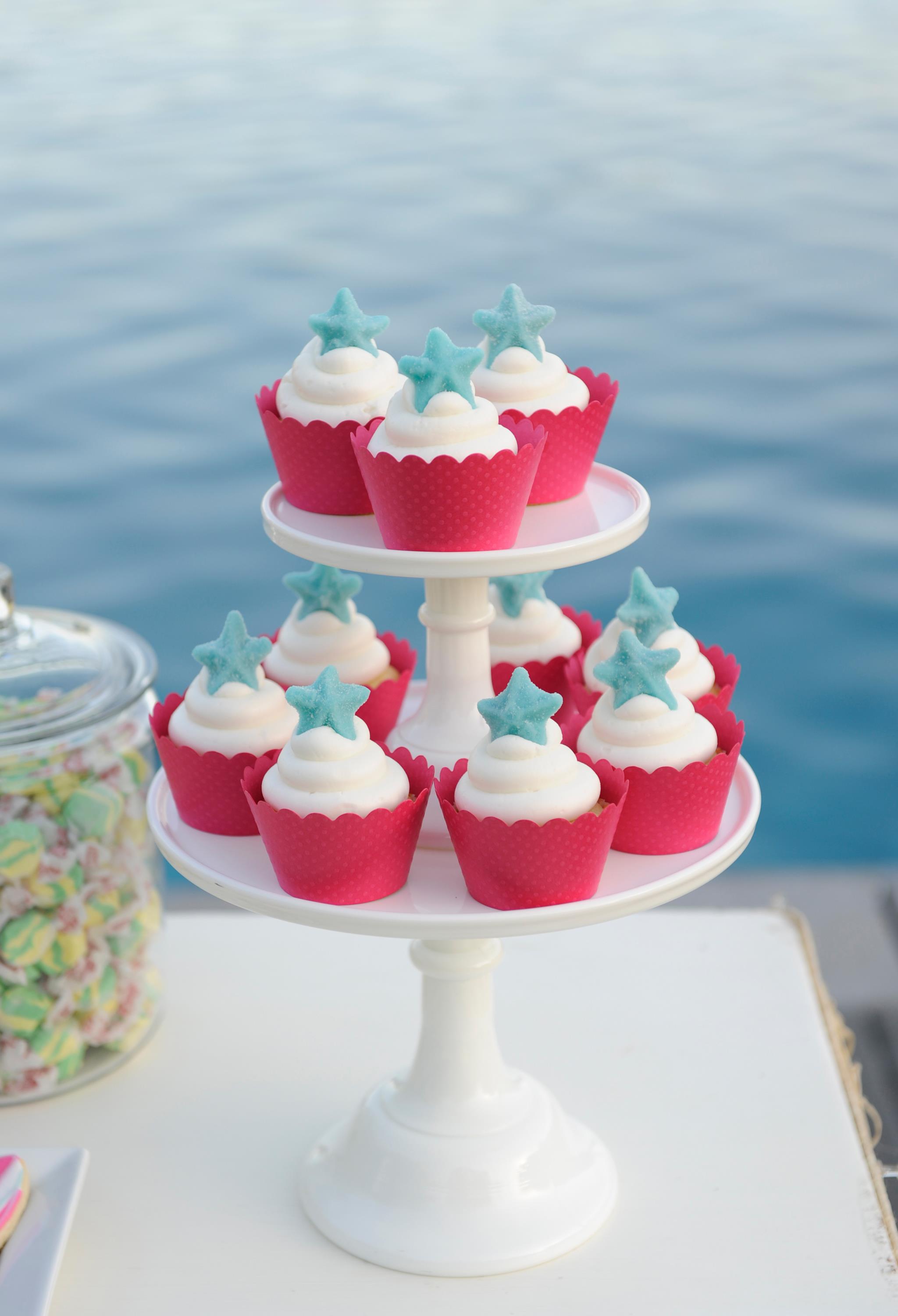 Cupcakes with Gummy Starfish Toppers