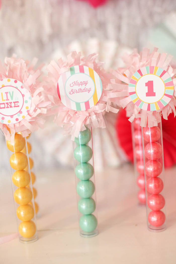 First birthday party favor clearance ideas