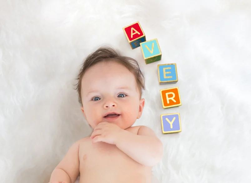 Capture Baby's Milestones will Pearhead - Project Nursery