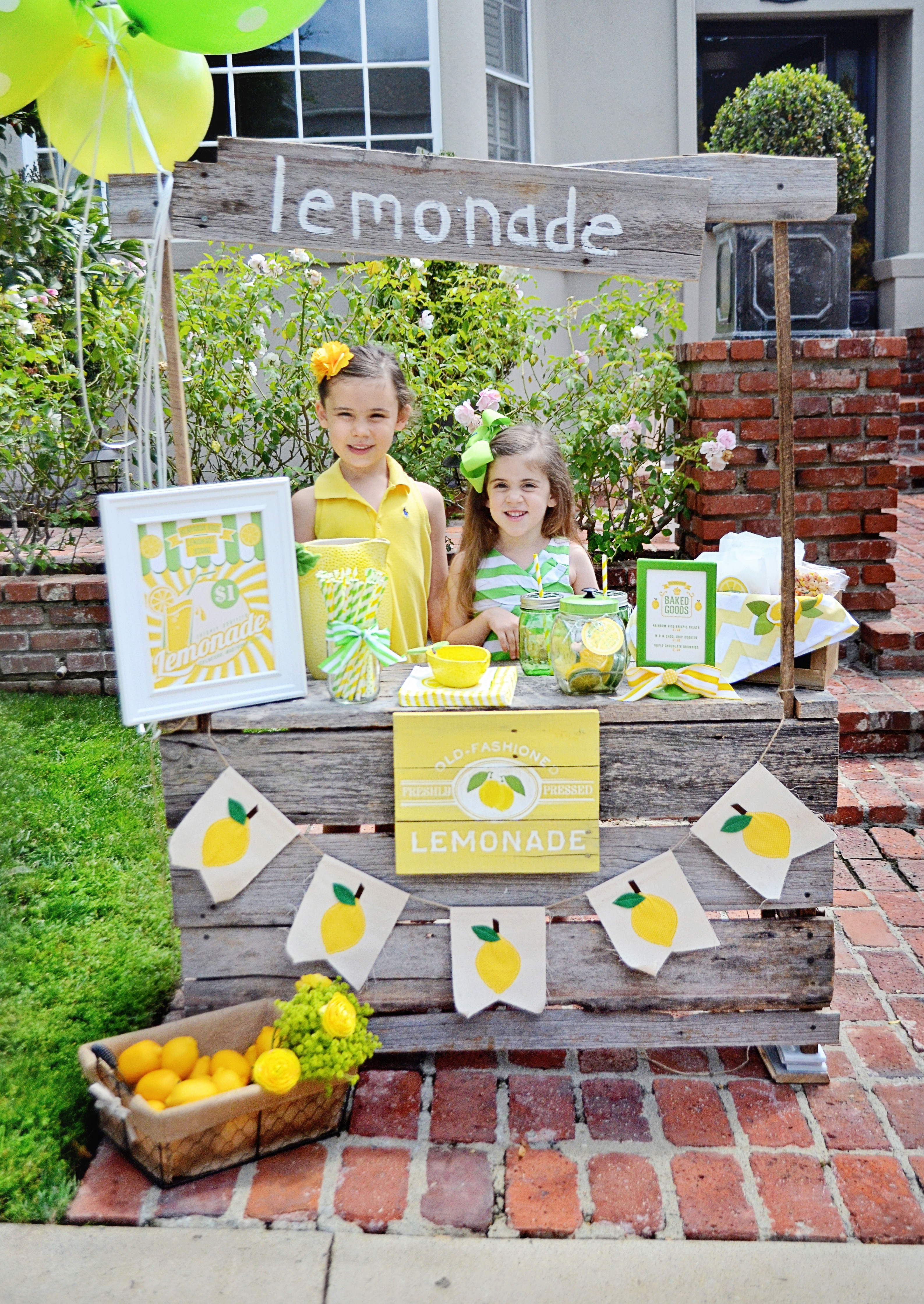 Adorable Summer Lemondade Stand - Project Nursery