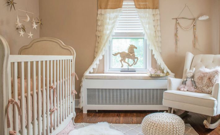 hello kitty baby room