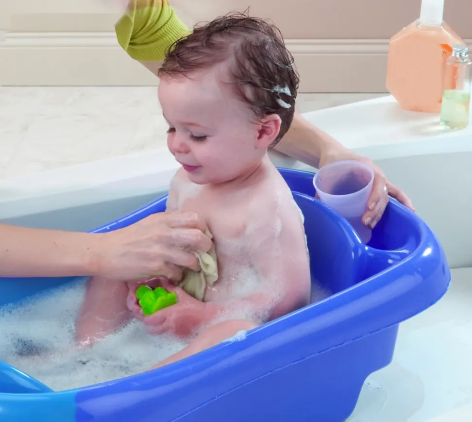 Toddler Bathtub from The First Years