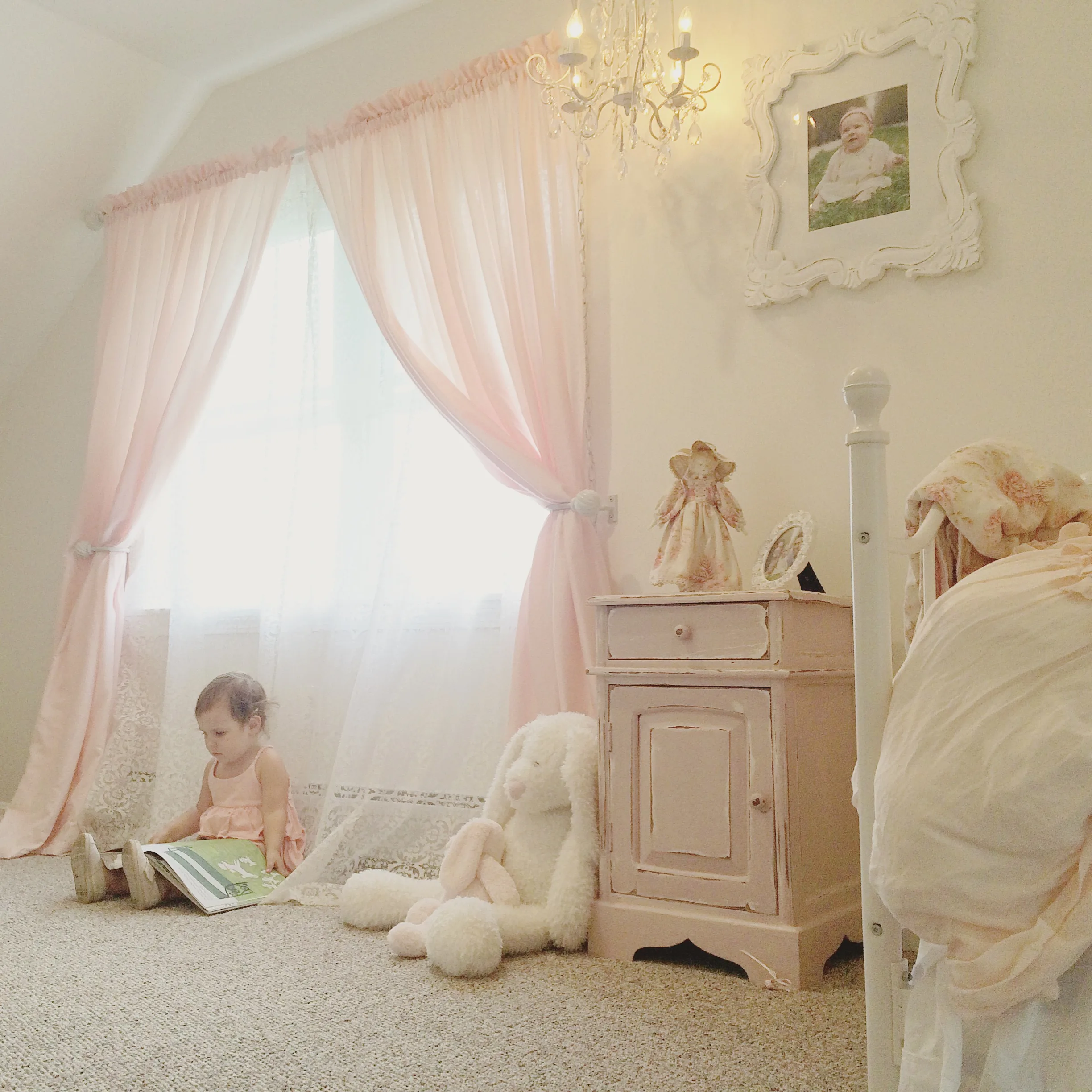 Elegant DIY Pink and Cream Toddler Room