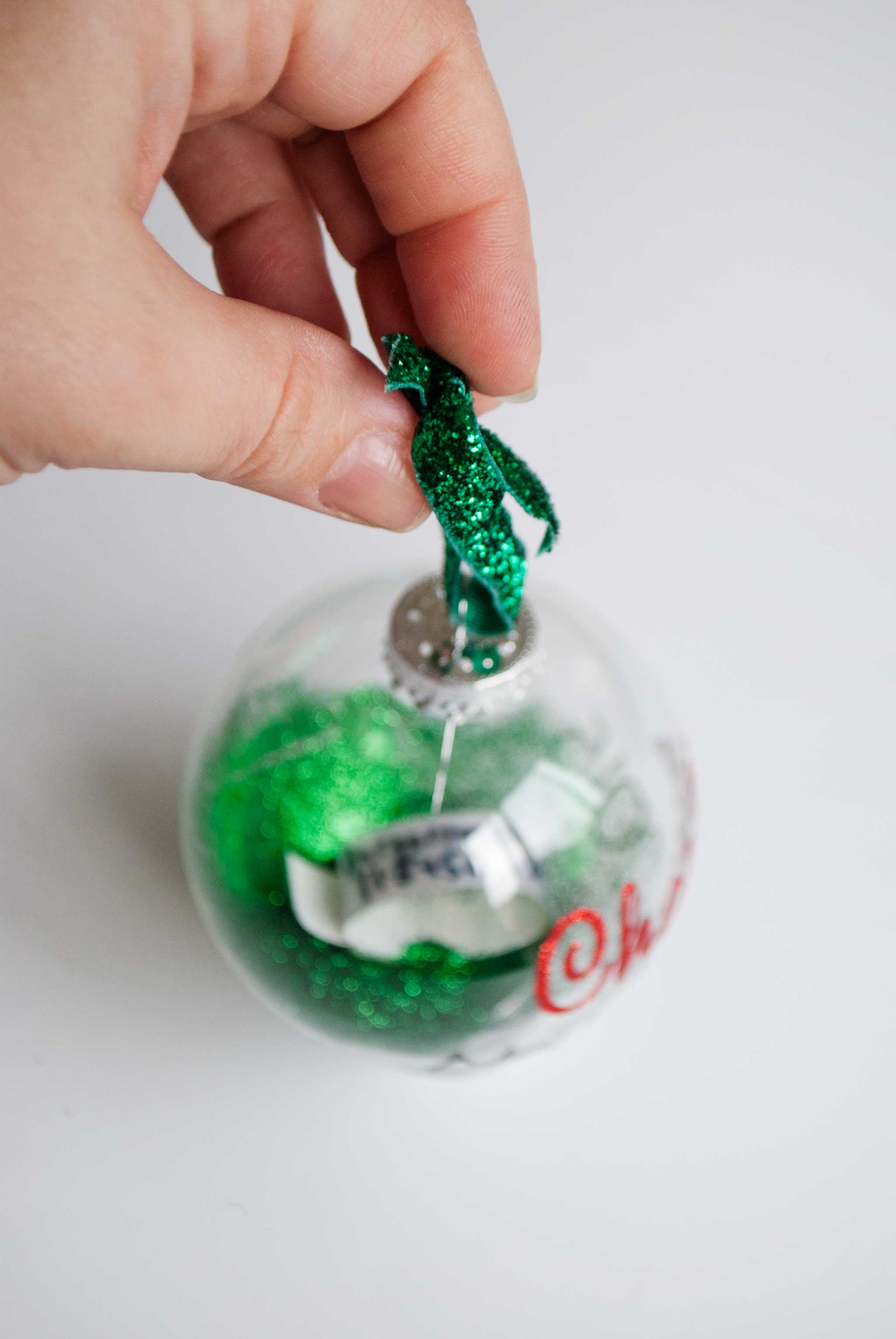 diy-keepsake-christmas-ornament-for-baby-project-nursery