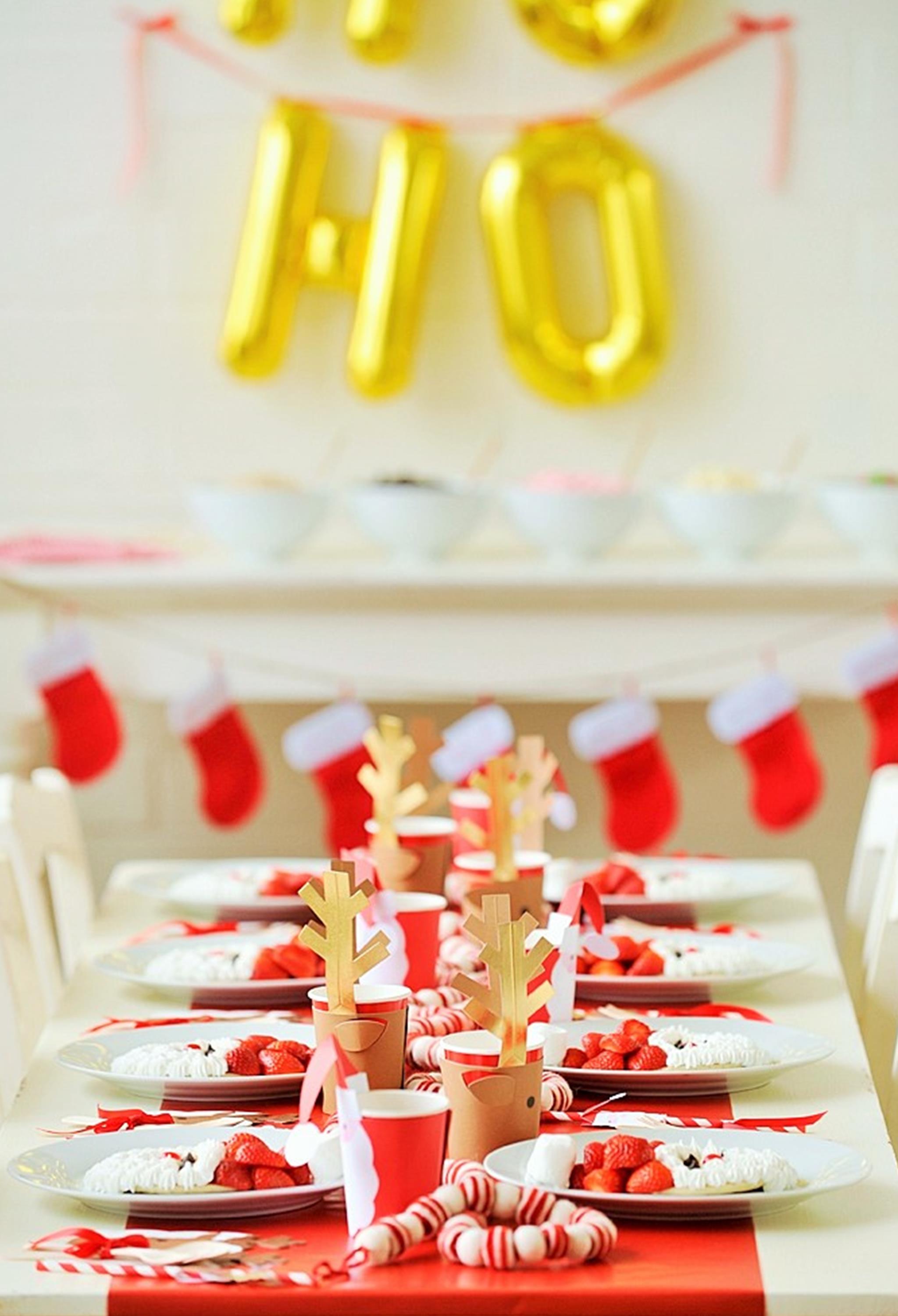 Kids Christmas Party Table