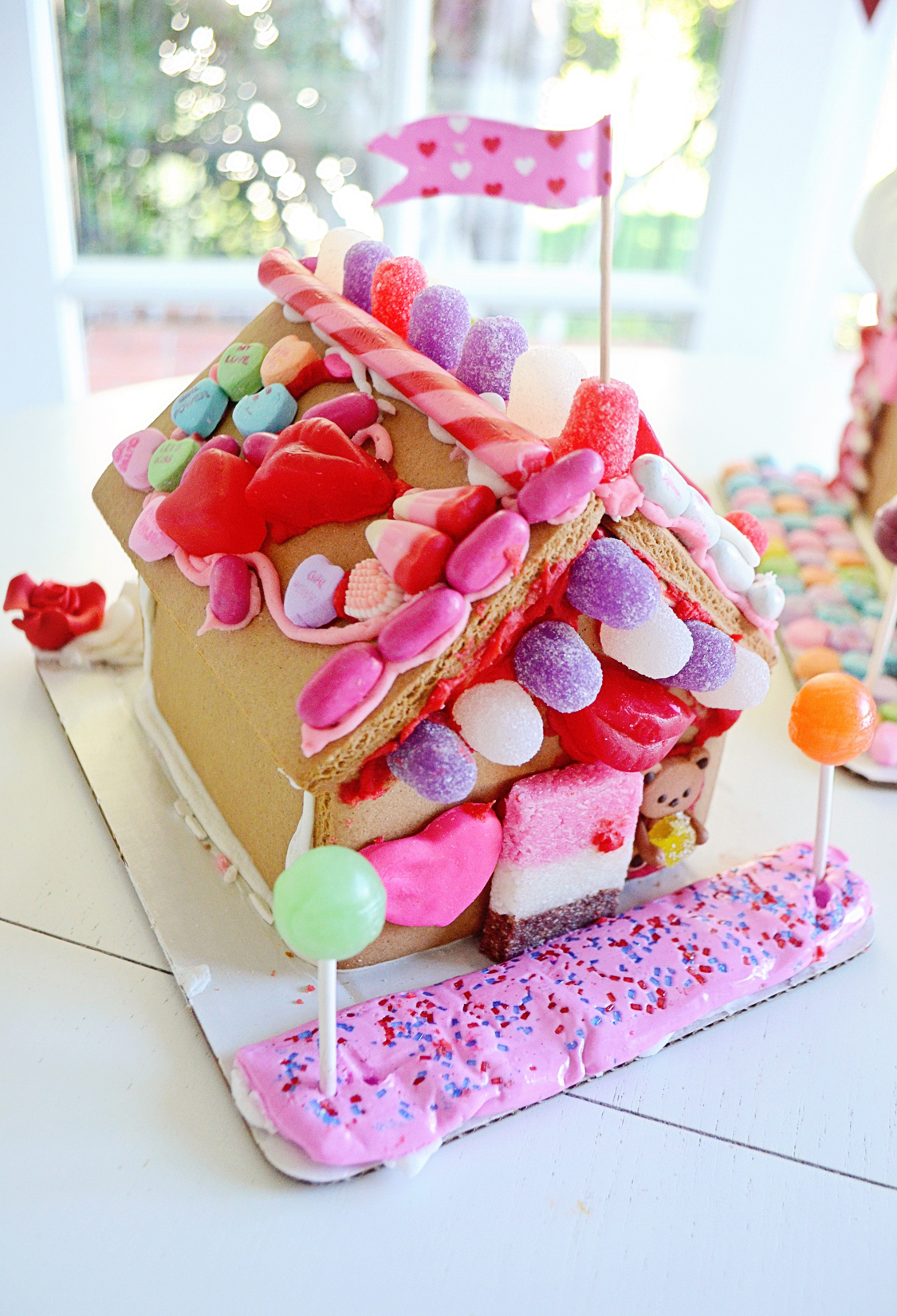 DIY Gingerbread Love Shack