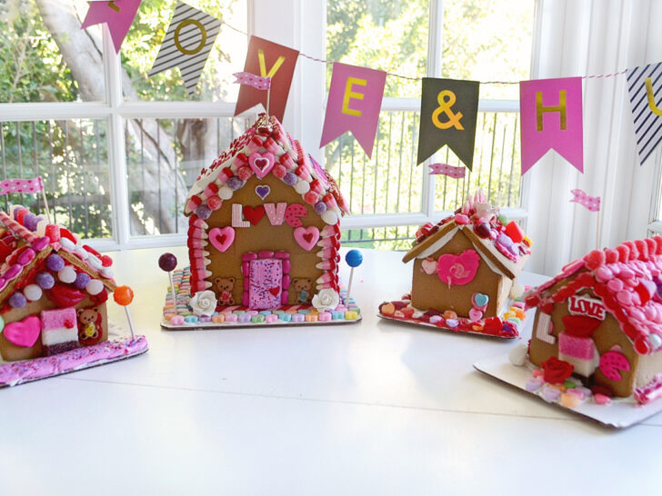 DIY Gingerbread Love Shack