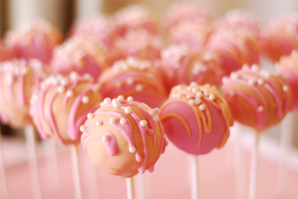 Cake Pops from Baby Sprinkle