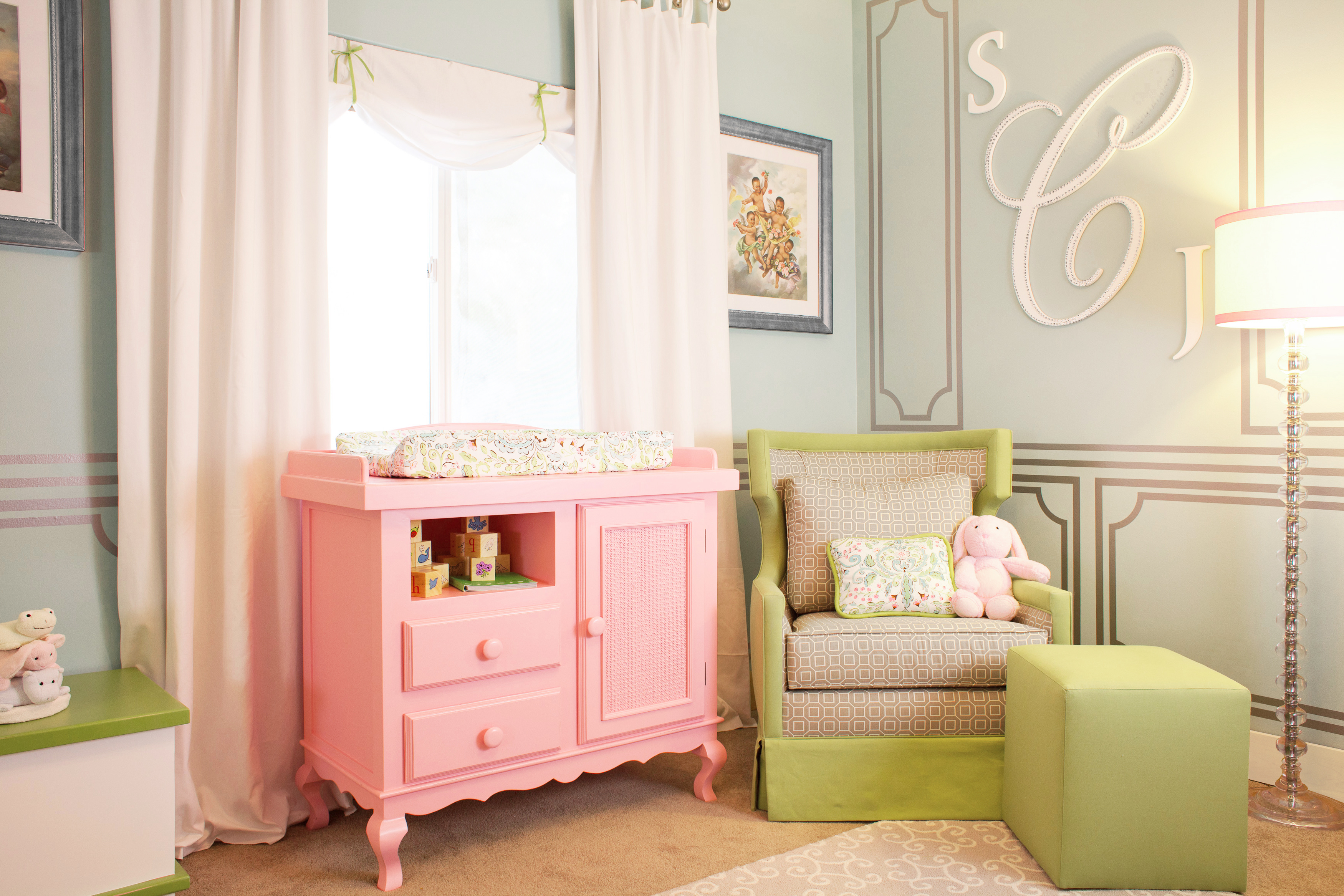 Traditional Pastel Girls Nursery 