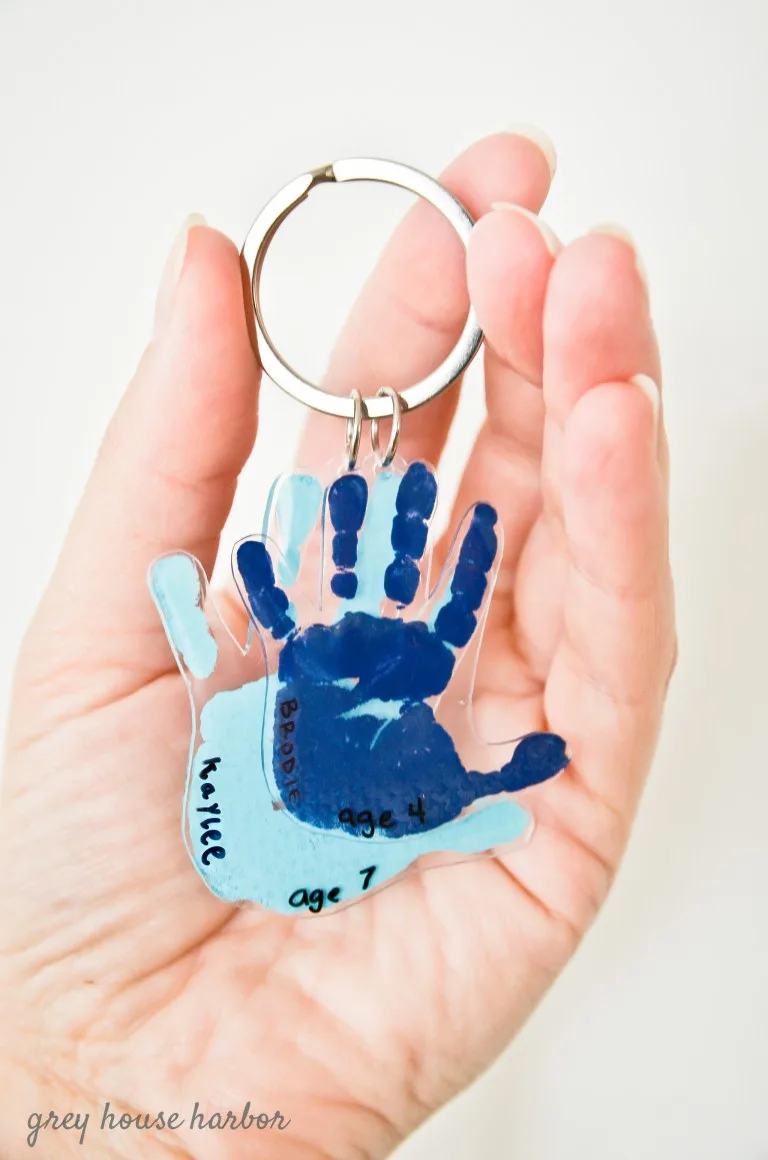 Pikkii Hand Print Keychain Kit