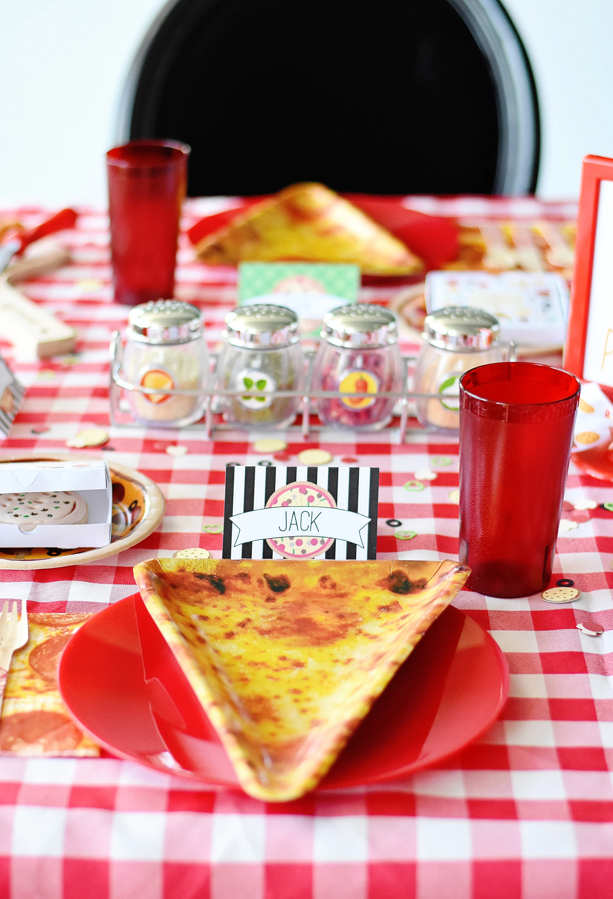 Pizza Party Place Settings