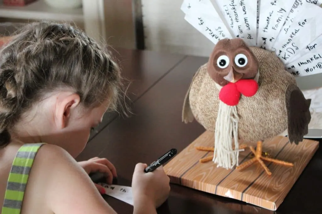 Thanksgiving Turkey Craft and Gratitude Activity