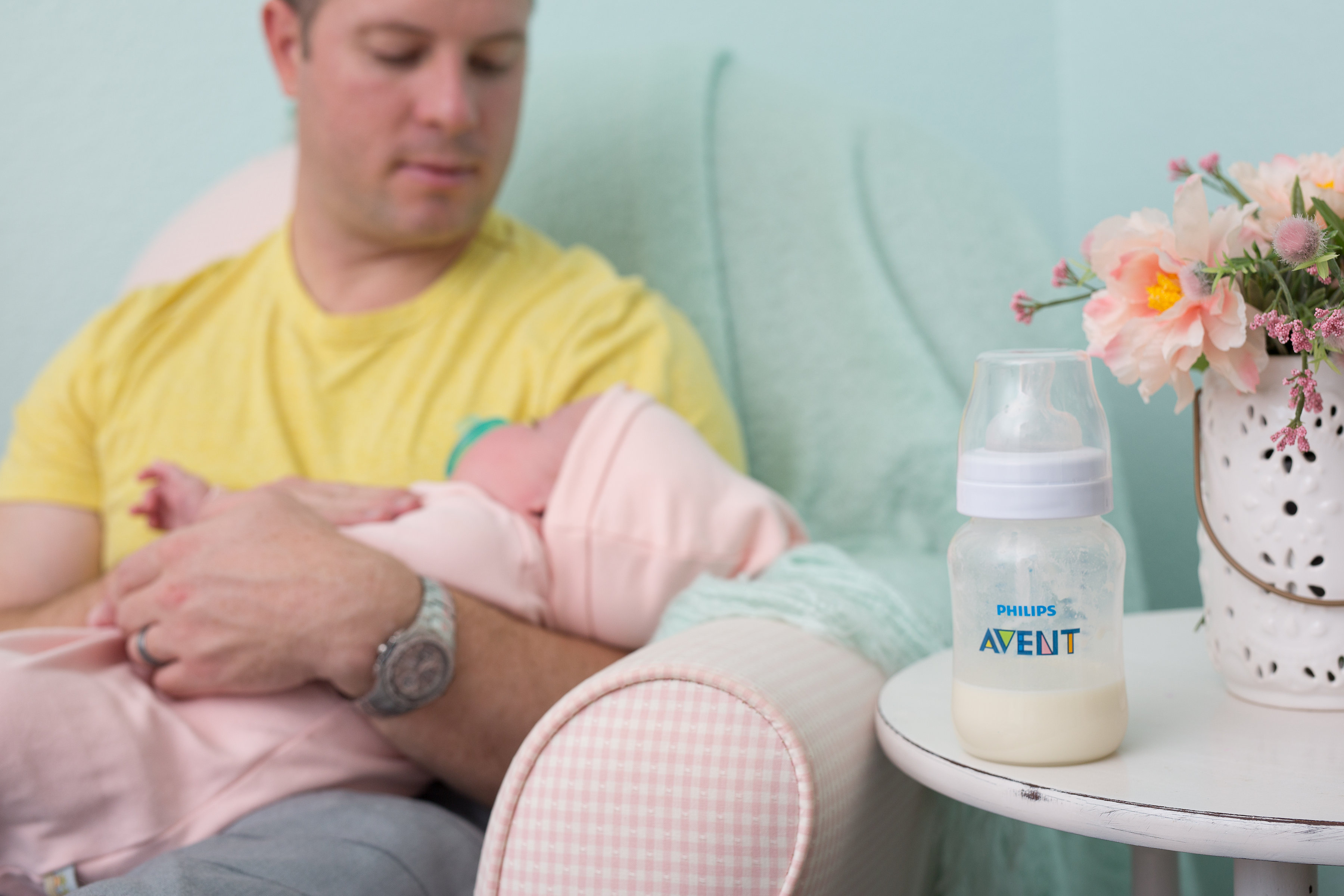 Picking Out a Baby Bottle - Philips Avent