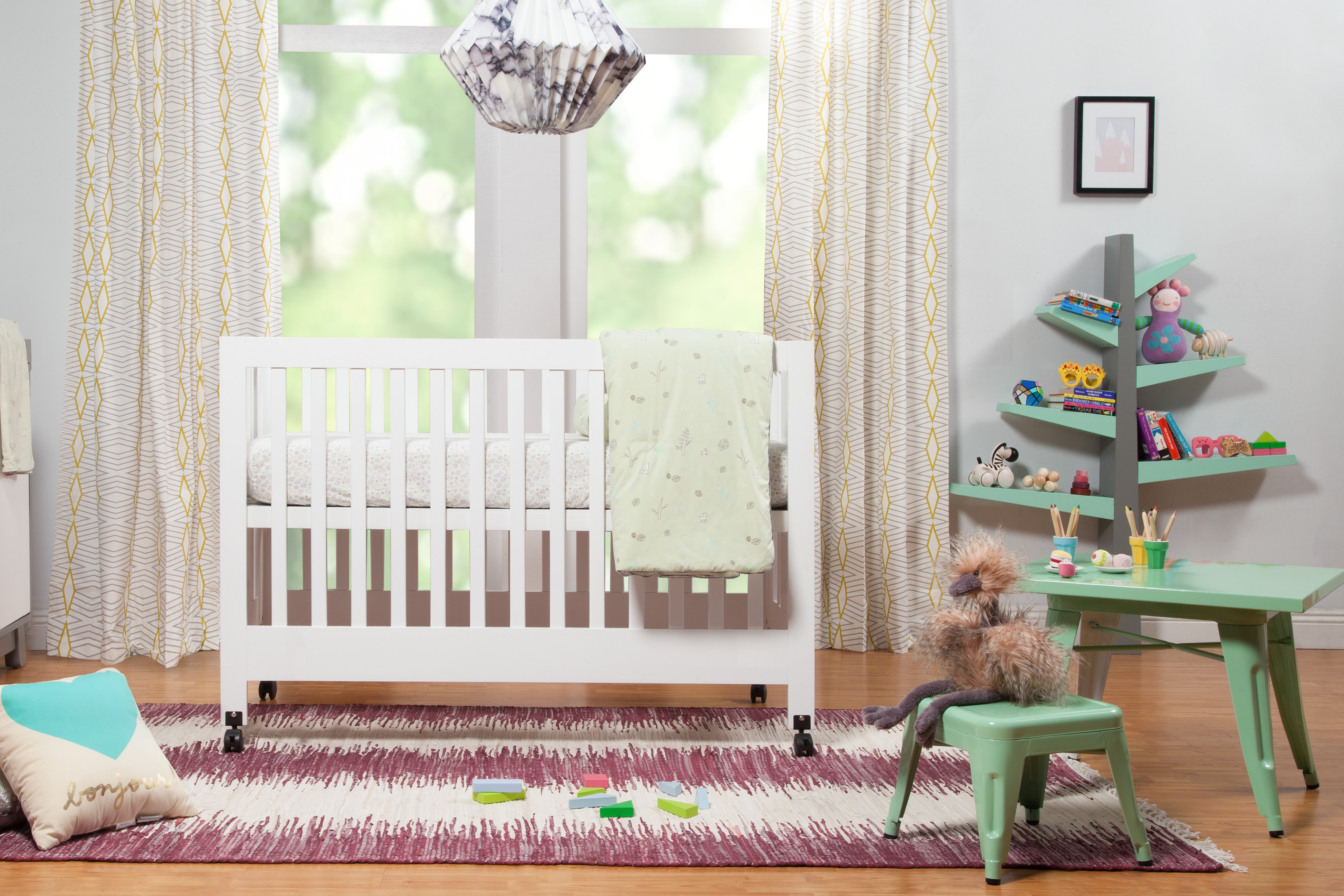 babyletto-maki-crib-in-white