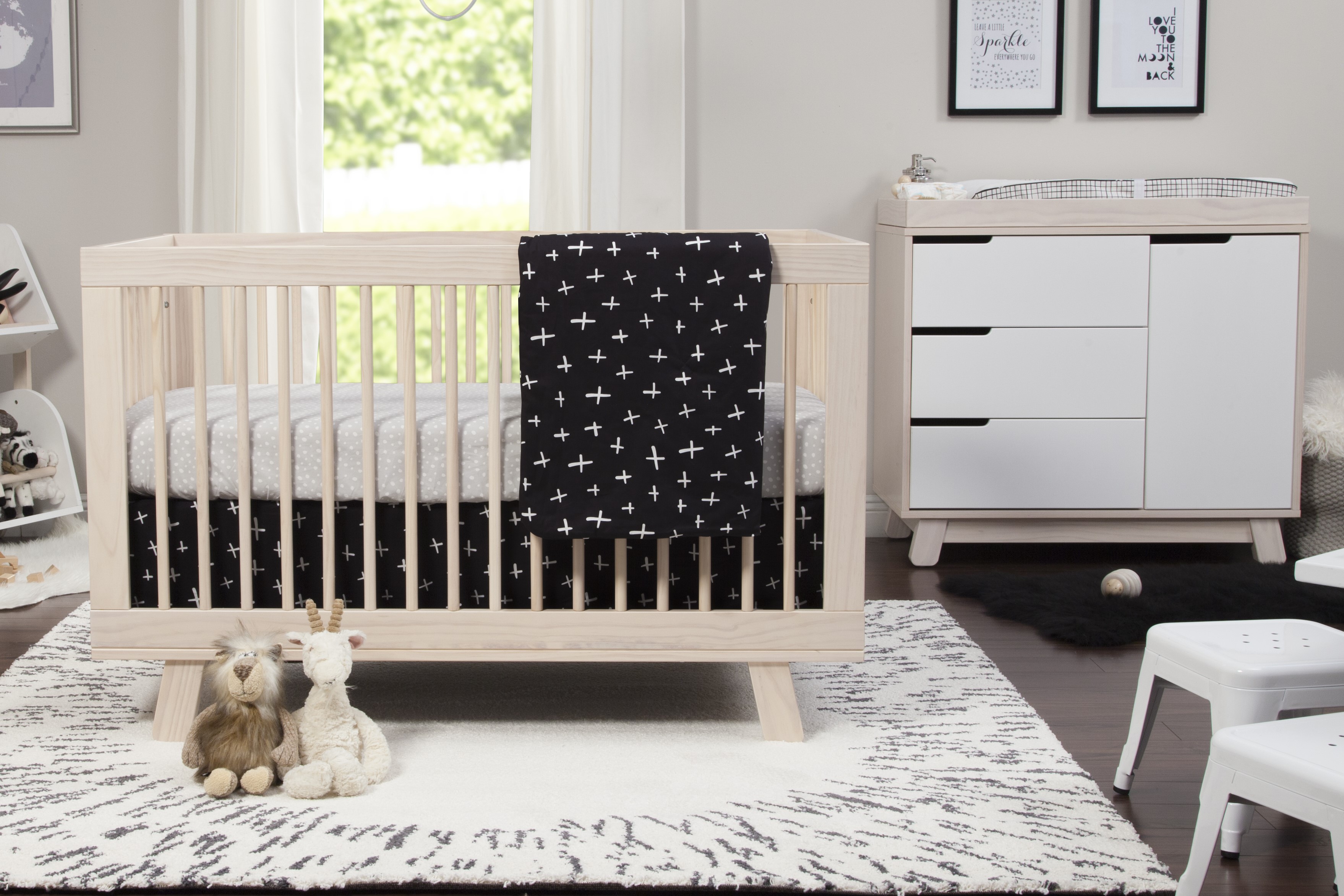 babyletto-tuxedo-bedding