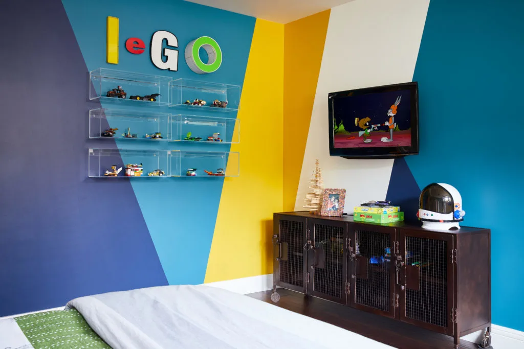 Colorful Big Kid Room with Acrylic Lego Display Shelves