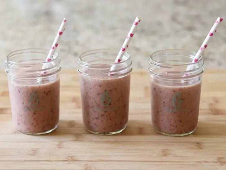 Cherry Banana Smoothie Recipe for Healthy Kids Snacks