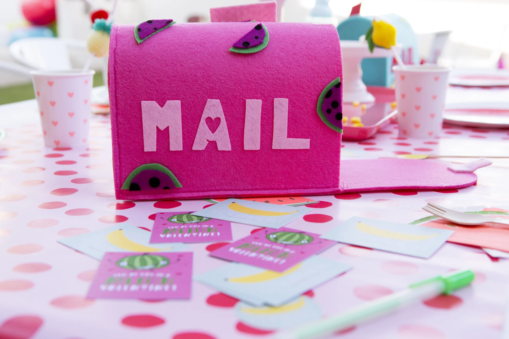 Felt Valentine's Day Mailbox for Kid's Valentine Exchange