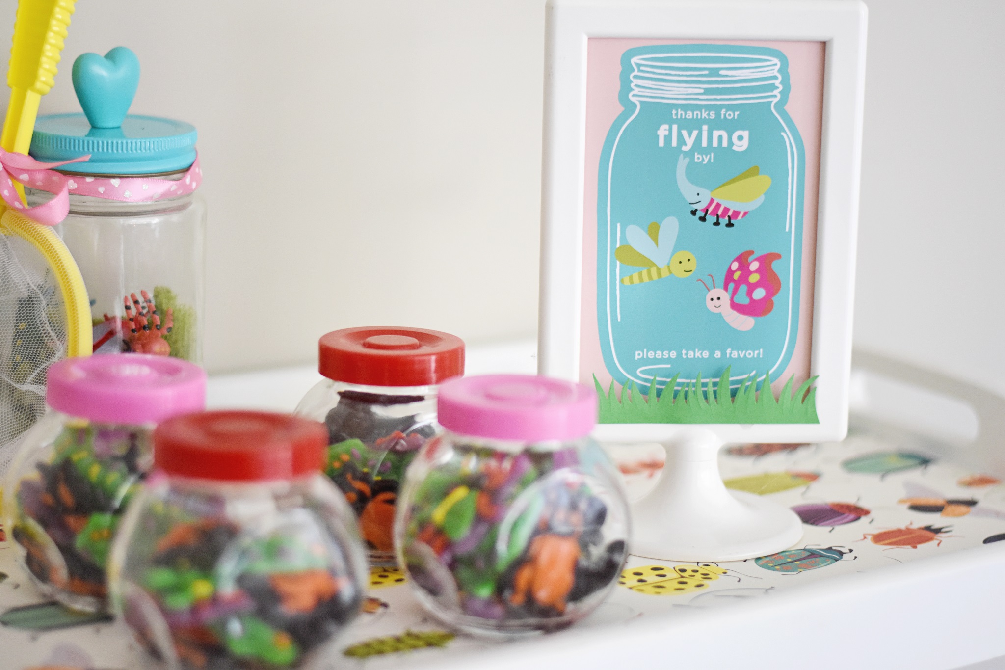 Love Bug Juice Boxes - Kids' Valentine's Idea - The Gifted Gabber