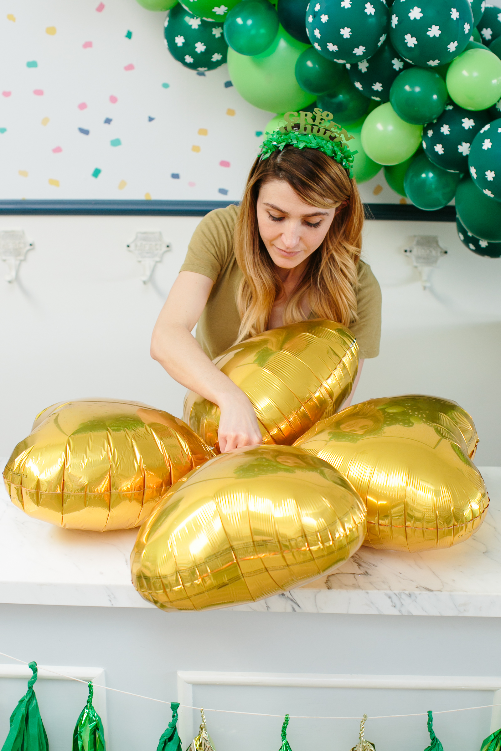 DIY Four-Leaf Clover Balloon Tutorial