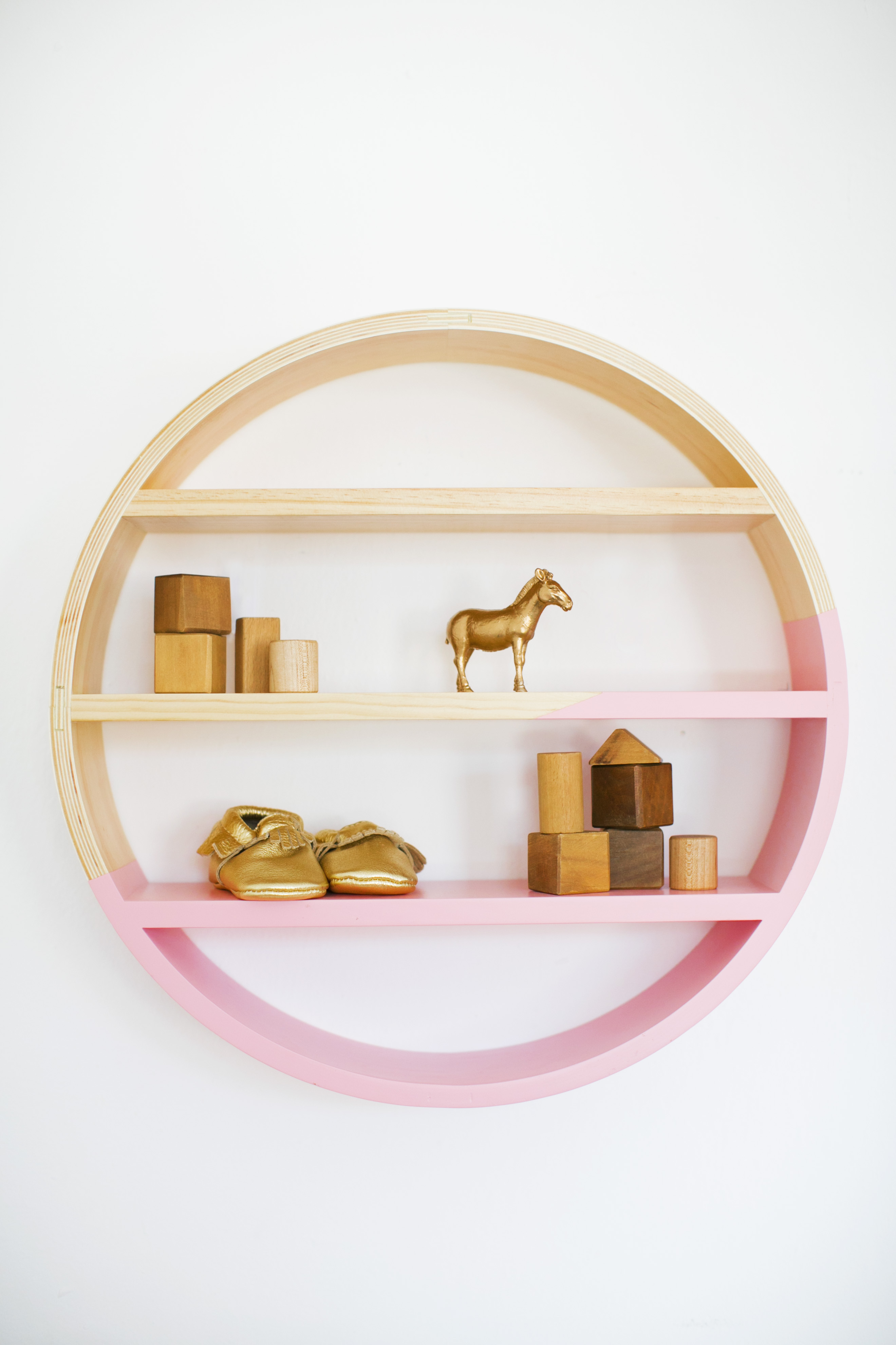 Petunia Pickle Bottom Dreaming in Dax Nursery Circular Shelf