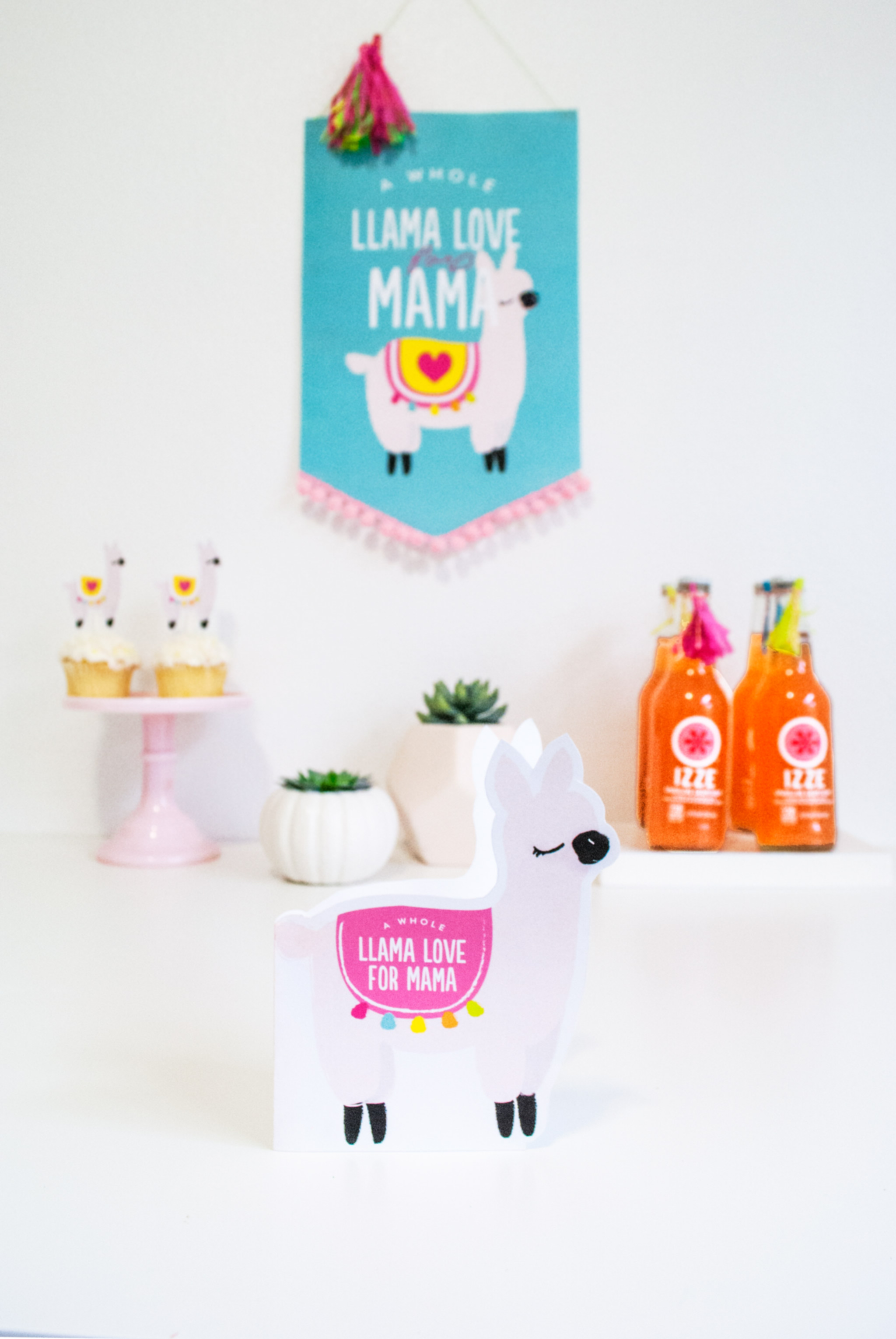 Free Printable Mother's Day Card Llama - Project Nursery