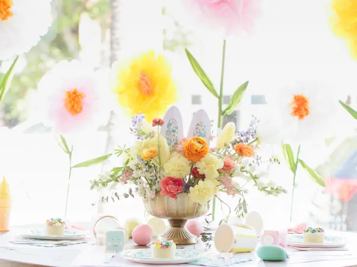 Floral Easter Kids Table