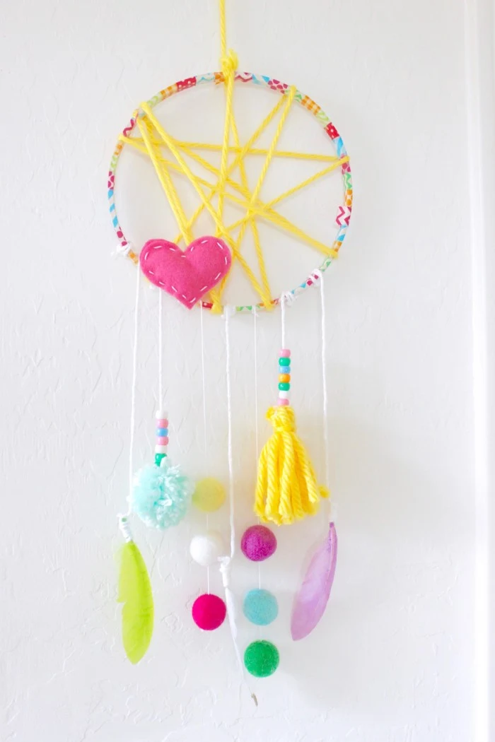 Kids Craft Dreamcatcher DIY