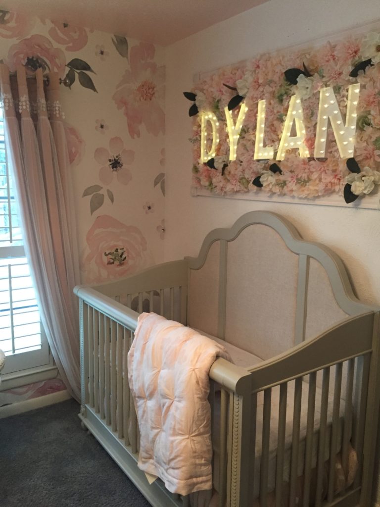 baby girl nursery wall decor ideas