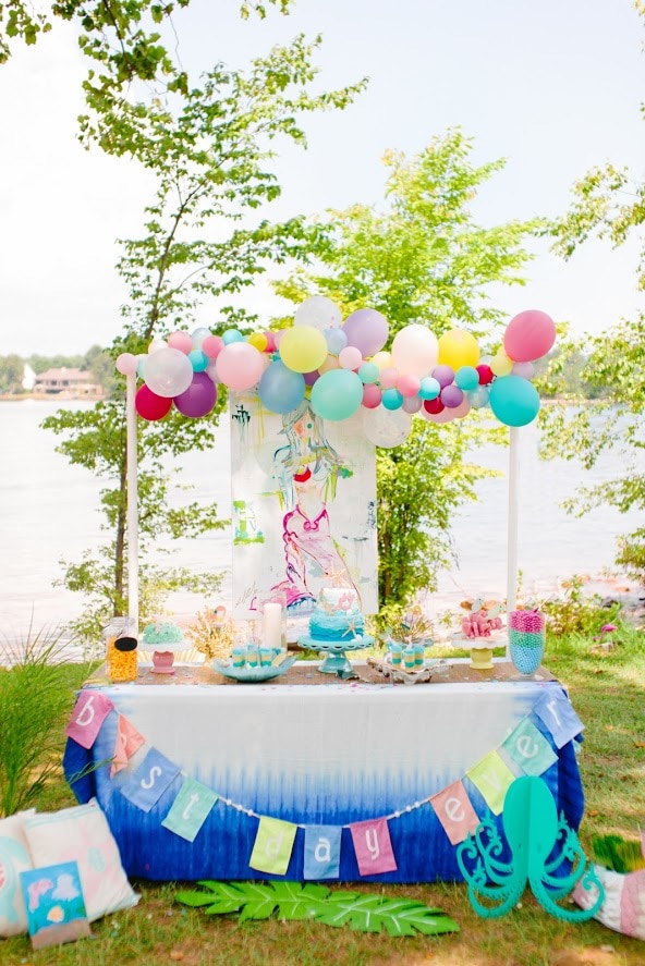 Alice in Wonderland Party Theme - The Bash