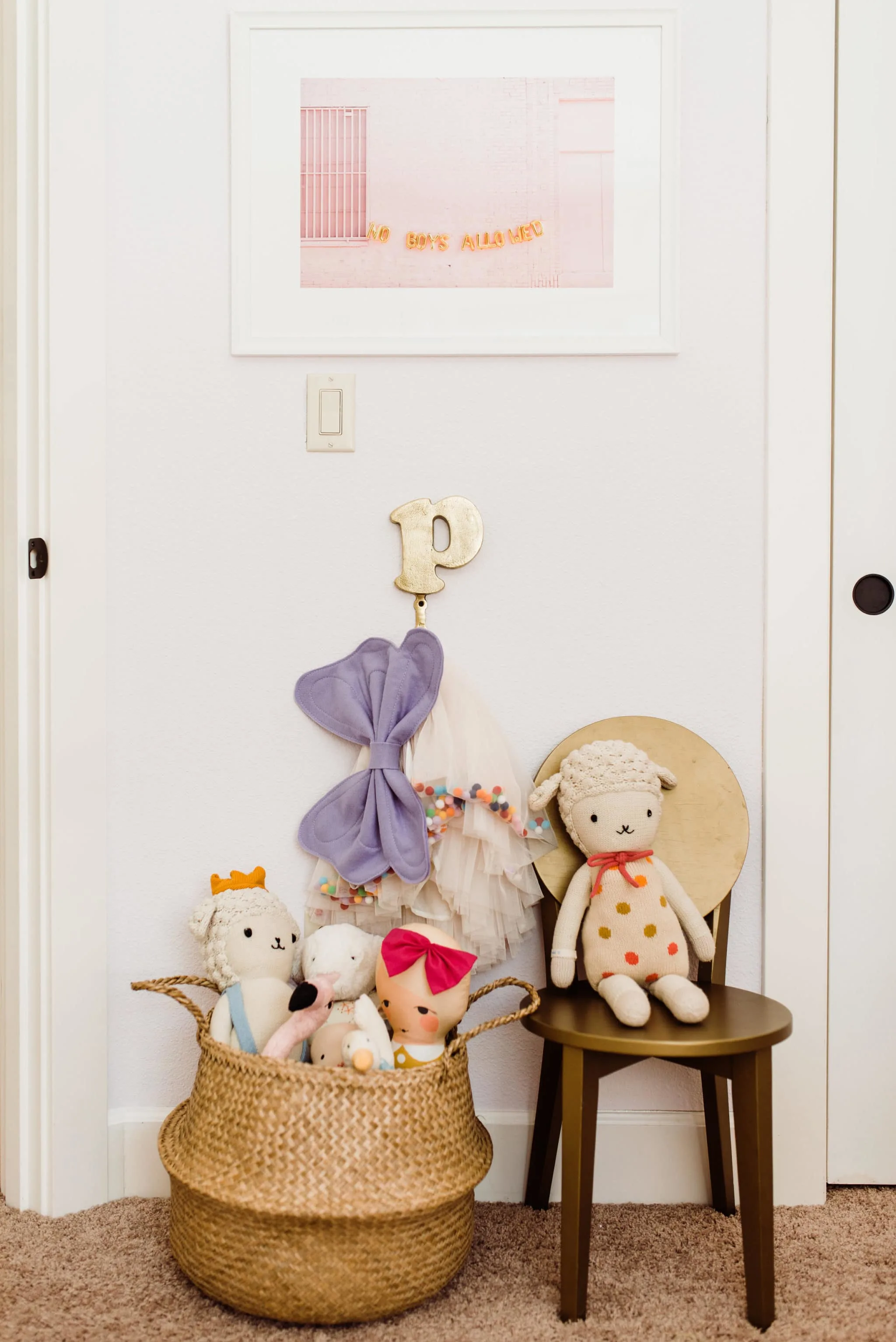 Stuffed Animals in Floral Toddler Room - Project Nursery