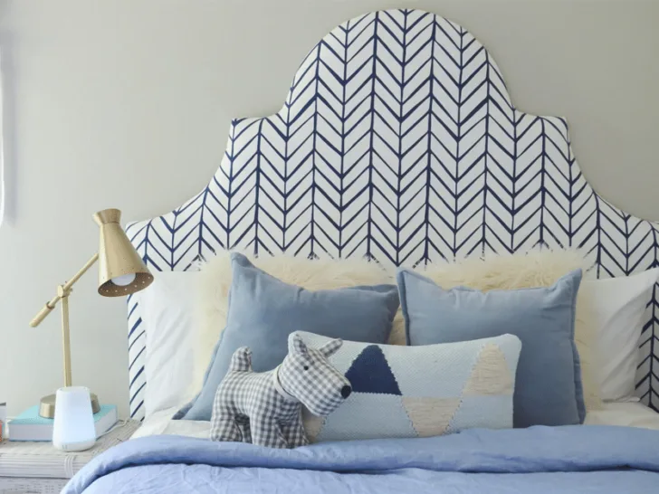 Toddler Room DIY Headboard