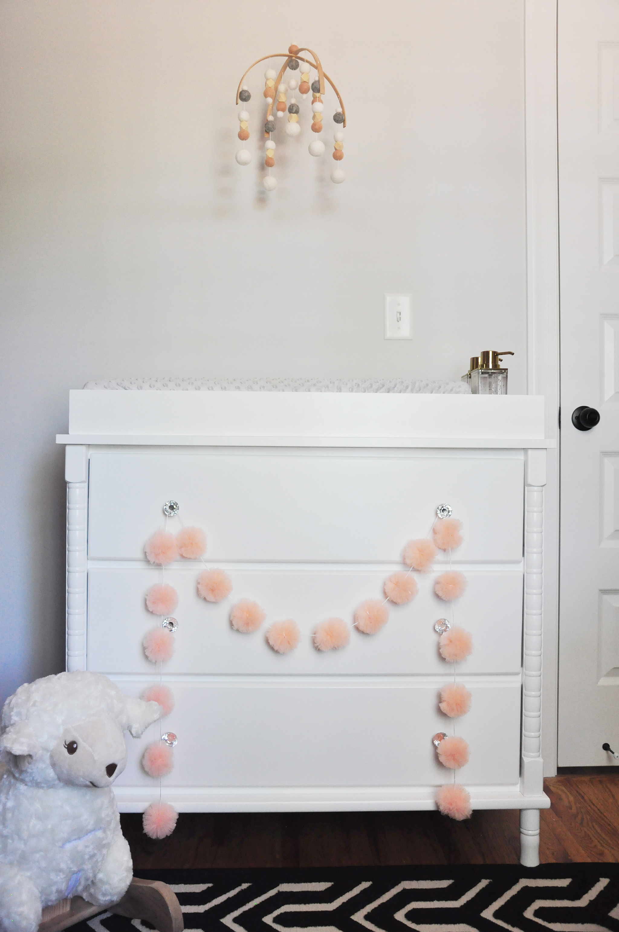 Tulle Pom Pom Garland - Project Nursery