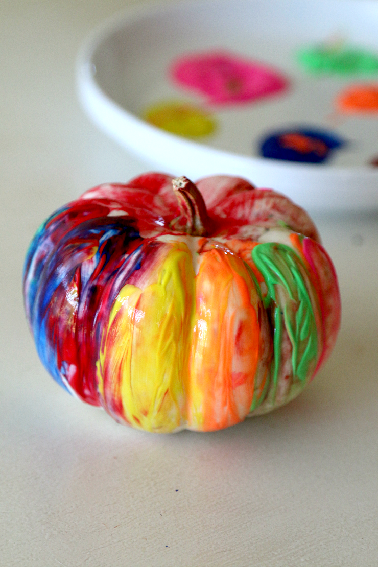 No Knives No Problem Pumpkin Decorating Ideas For Kids Project Nursery   FINGERPAINT A PUMPKIN 