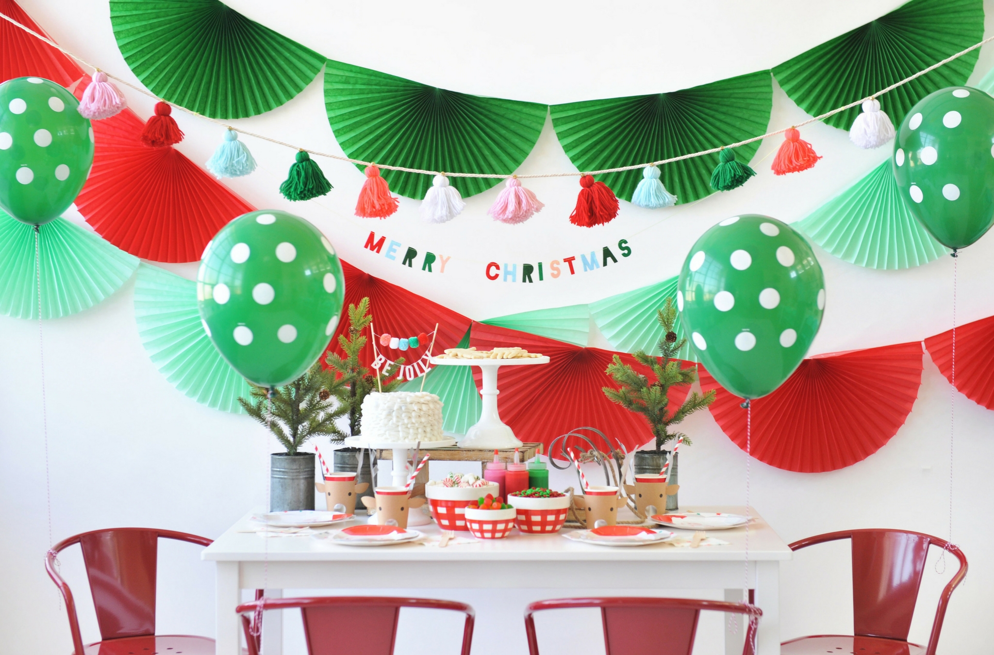 Holly Jolly Kids Christmas Party 