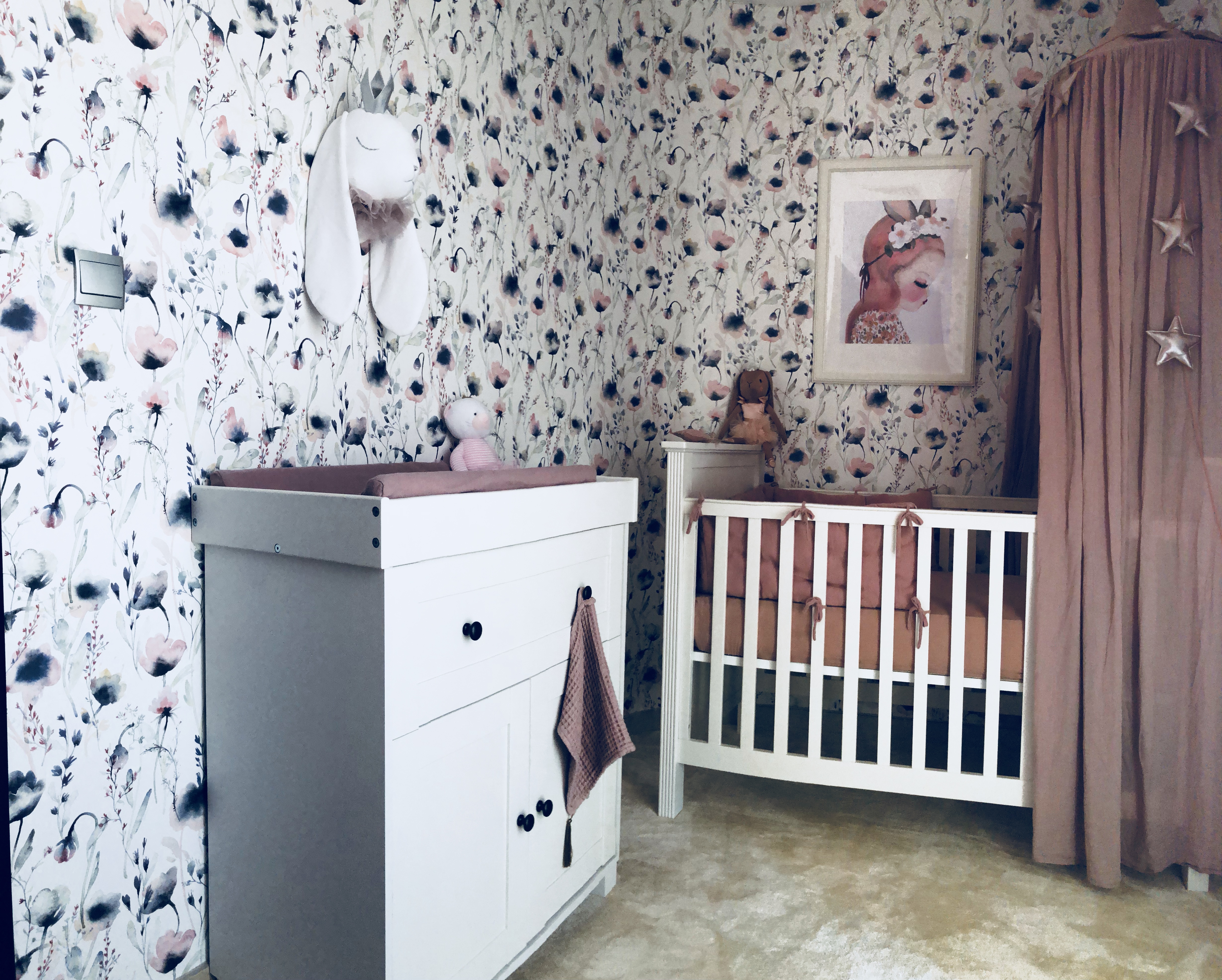 baby girl floral nursery