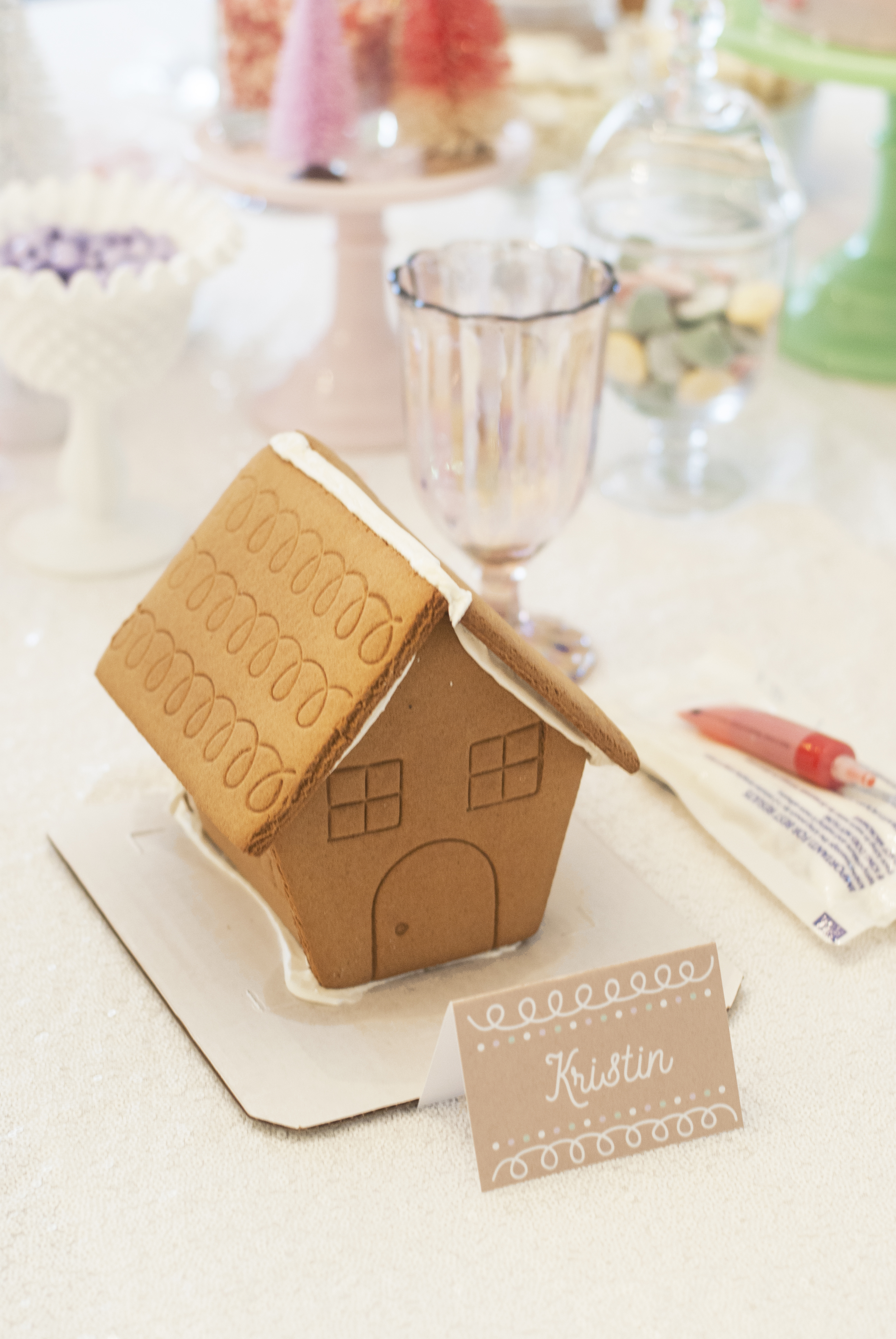 Gingerbread House Decorating Ideas