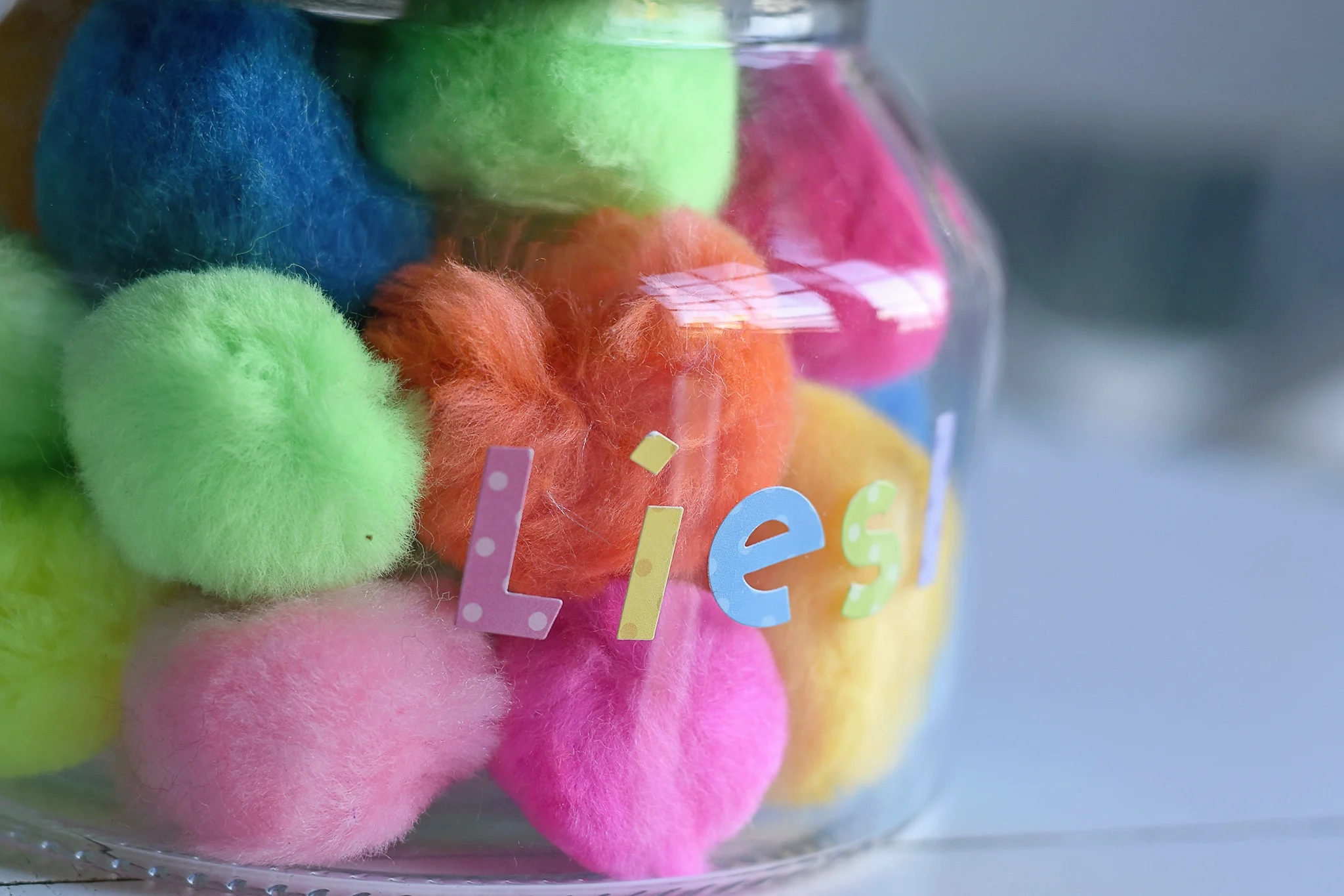 Personalize your jar with letter stickers!