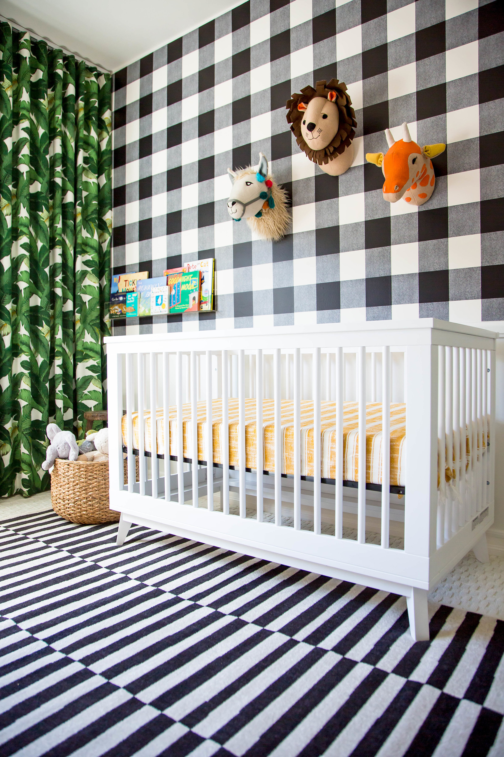 Willa Ford Nursery Design - Checked Wallpaper