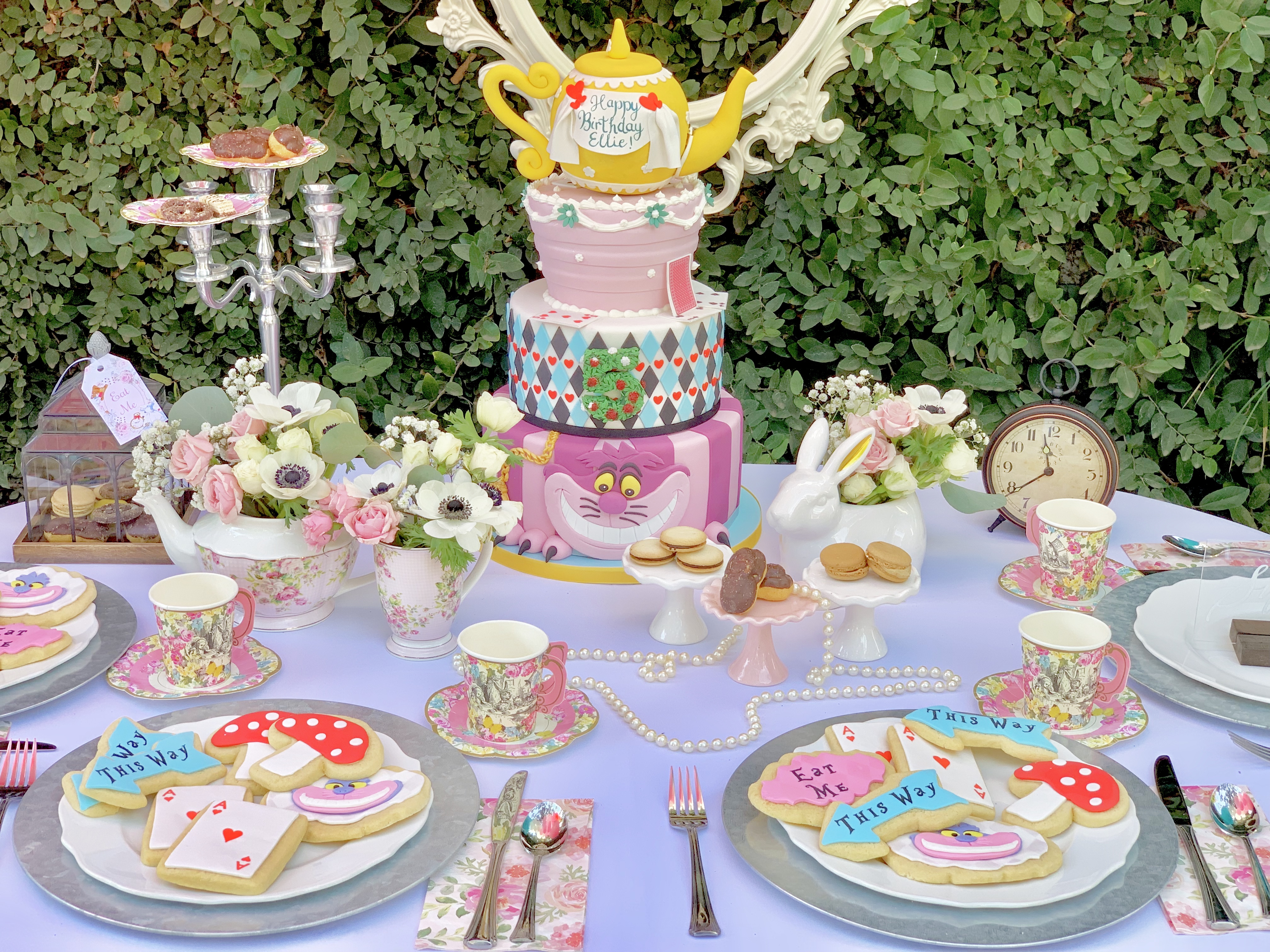 Alice in Wonderland Birthday Party Ideas, Photo 9 of 12