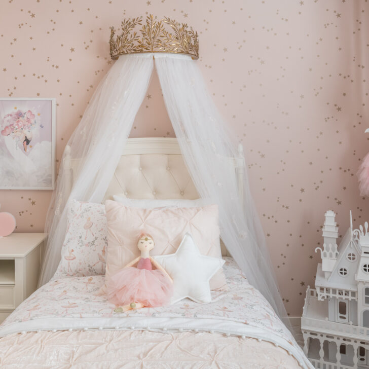 Dream Big Princess Wall Stickers Bedroom Living Room Decoration