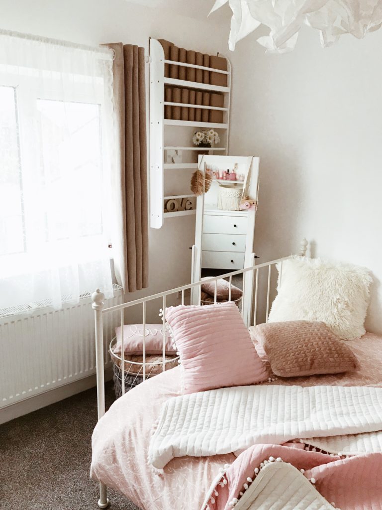 Floral Girls Bedroom - Project Nursery