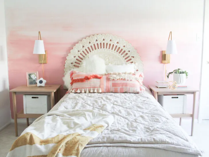 DIY Abstract Ombre Mural in Girl's Room