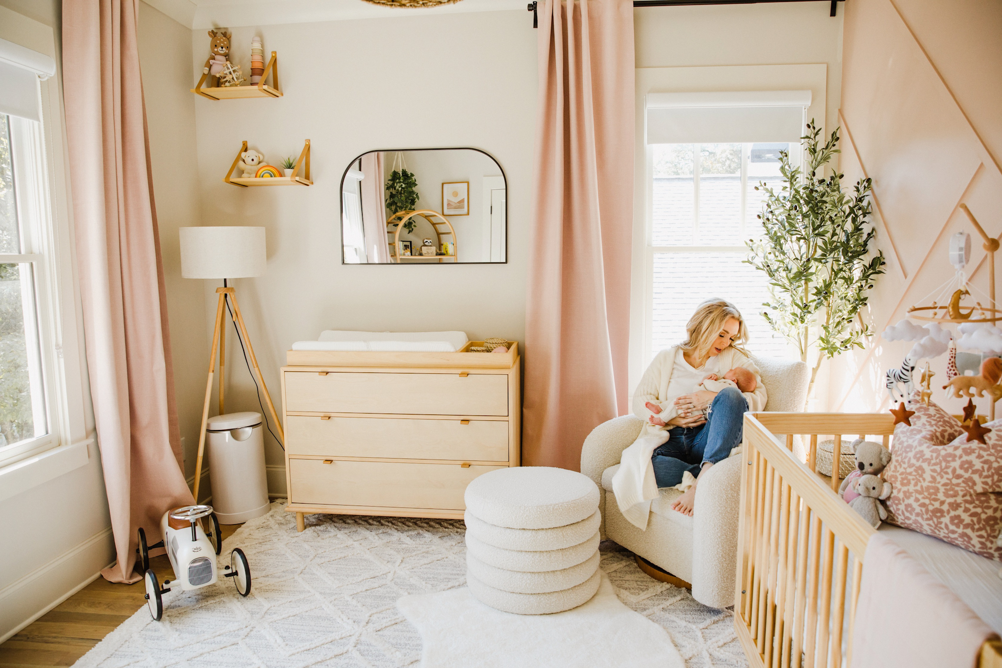 Charming Peach Nursery Decor Ideas for Your Little One