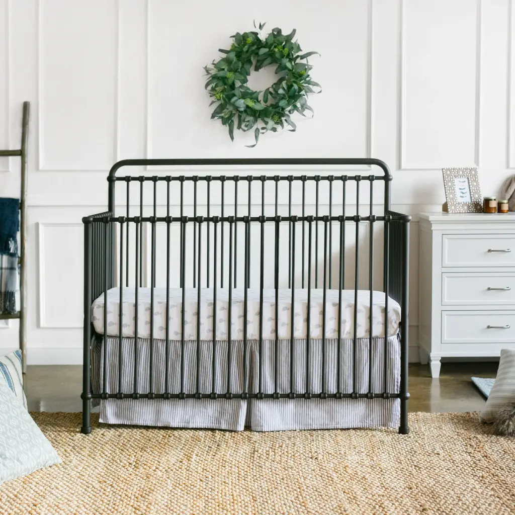 Winston 4-in-1 Convertible Crib